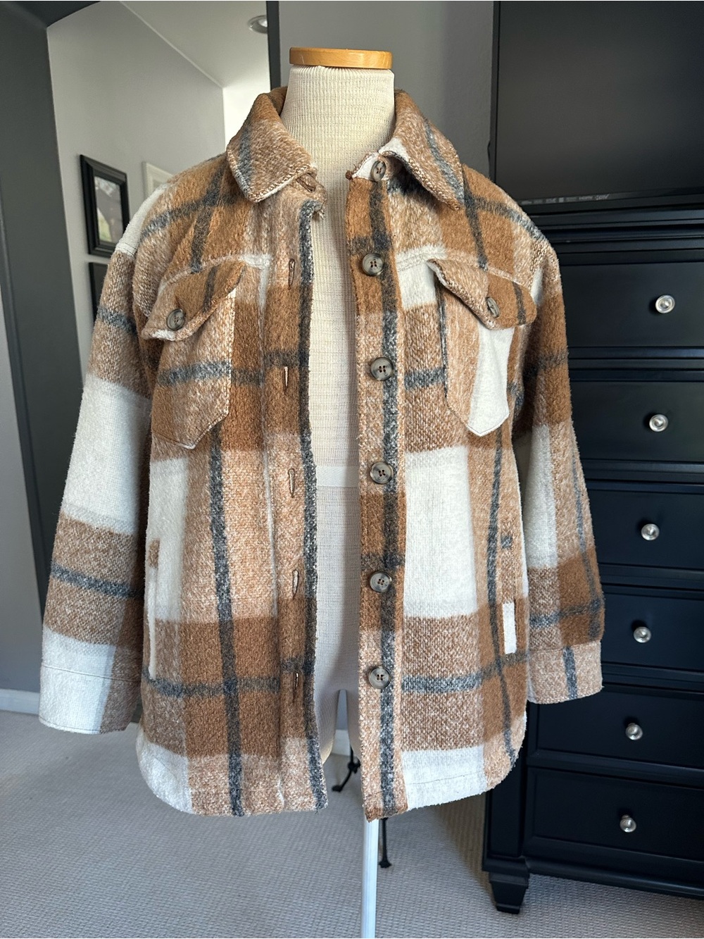 Avec Les Filles Anthropologie Plaid Shacket Brown and Cream size medium